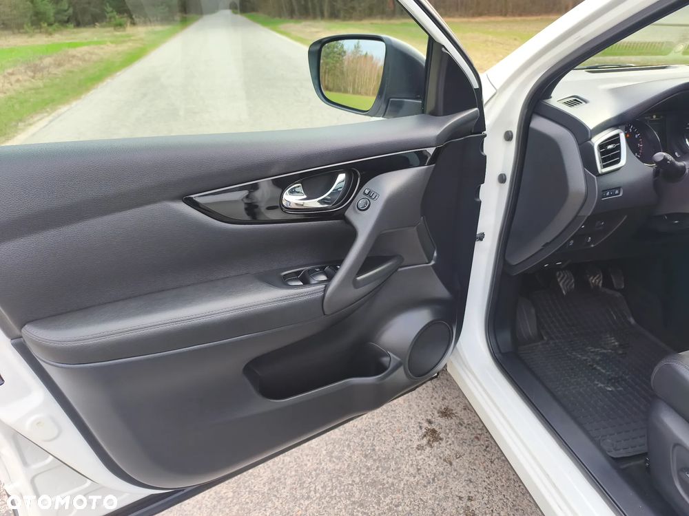 Nissan Qashqai 1.2 DIG-T 360 - 27