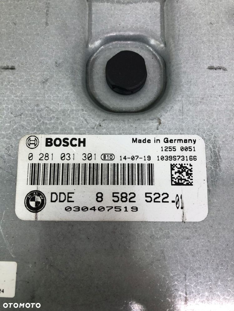 BMW F10 F11 MODUŁ ECU KOMPUTER STEROWNIK SILNIKA 8582522 - 2