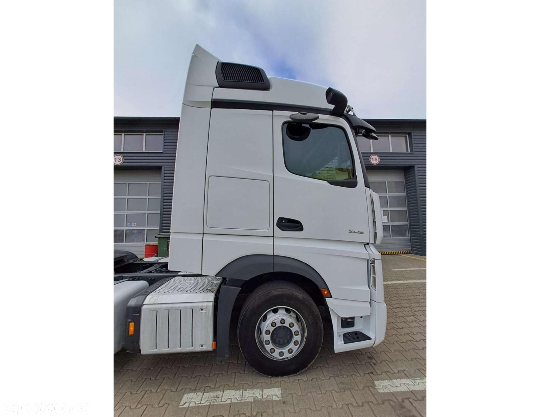Mercedes-Benz Actros 5 1845 BigSpace - 4