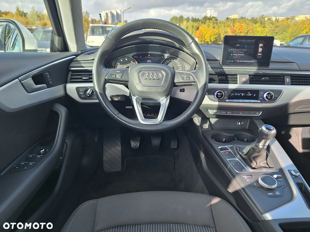 Audi A4 - 5