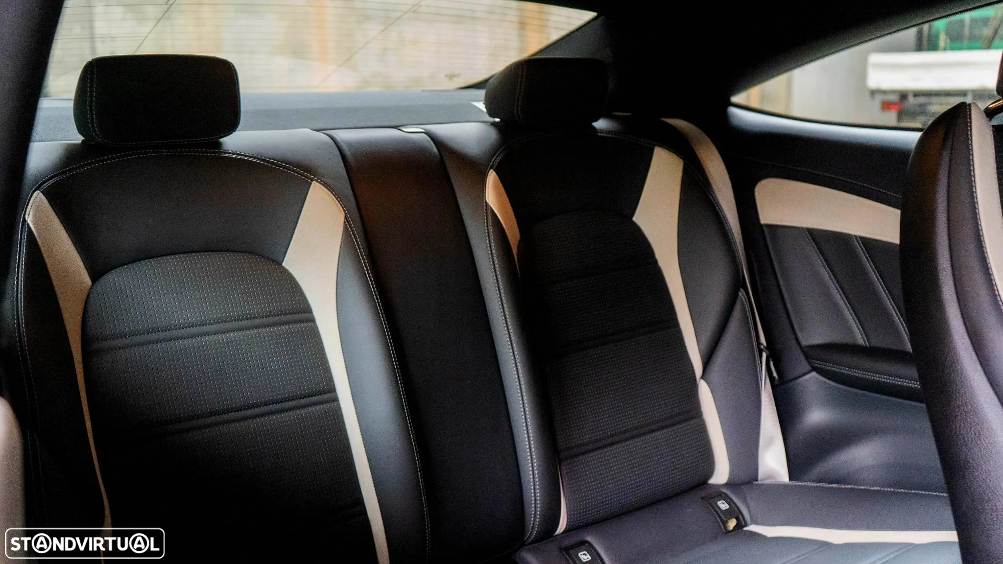 Mercedes-Benz C 63 AMG S Coupe Speedshift MCT 9G - 33