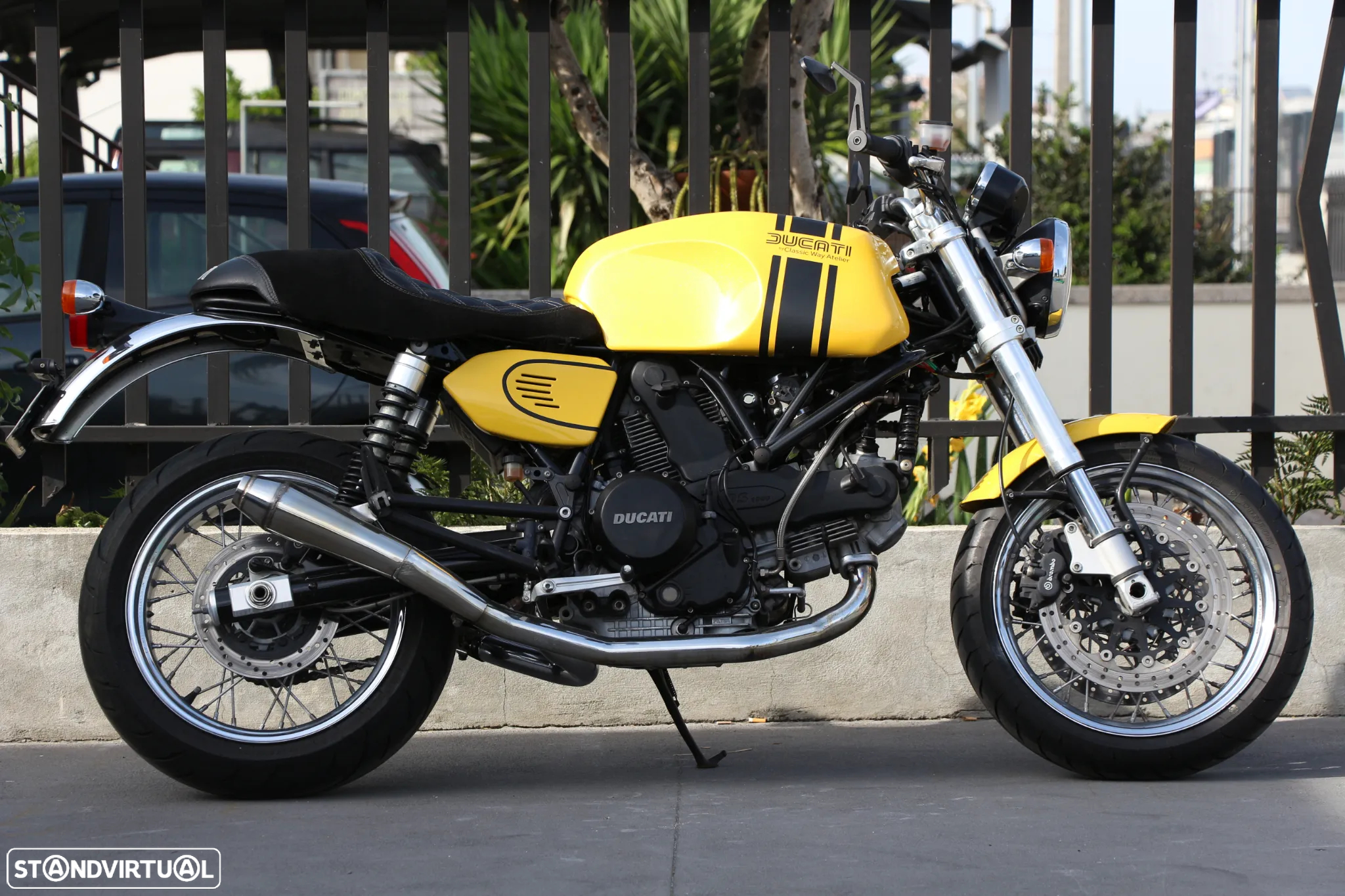 Ducati GT Touring - 2
