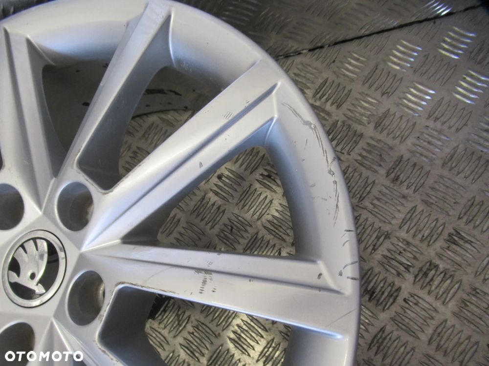 Felgi Skoda Superb Octavia Yeti Karoq Kodiaq 7Jx17 et49 5x112 - 8