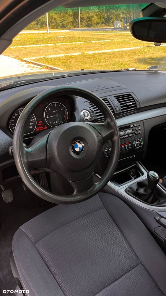 BMW Seria 1 118d - 7