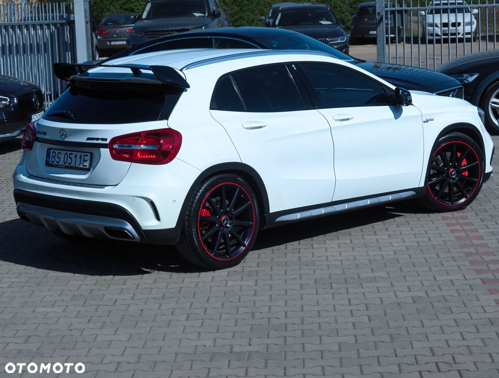 Mercedes-Benz GLA 45 AMG 4-Matic Edition 1 - 6