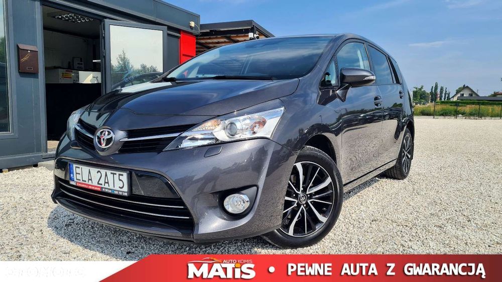 Toyota Verso - 1