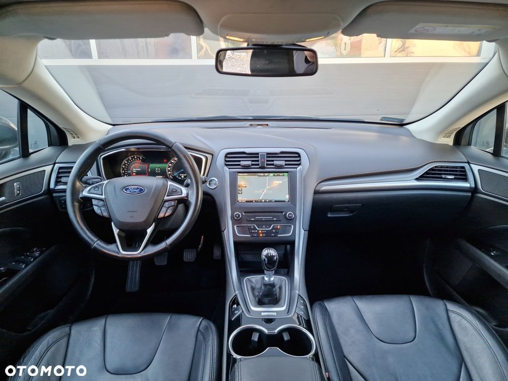 Ford Mondeo 2.0 TDCi STart-Stopp Titanium - 29