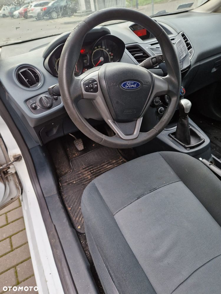Ford Fiesta 1.4 TDCI Style - 11