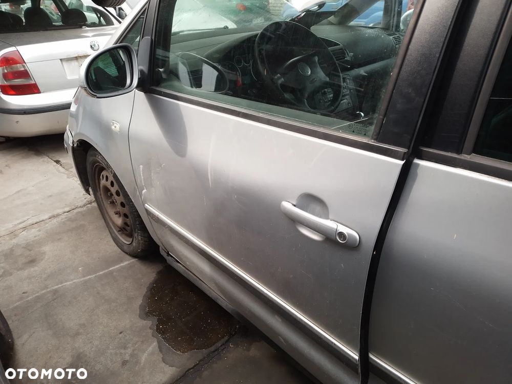 VW SHARAN I LIFT 1.9 TDI ASZ 04-10 - RADIO (8E8E) - 22