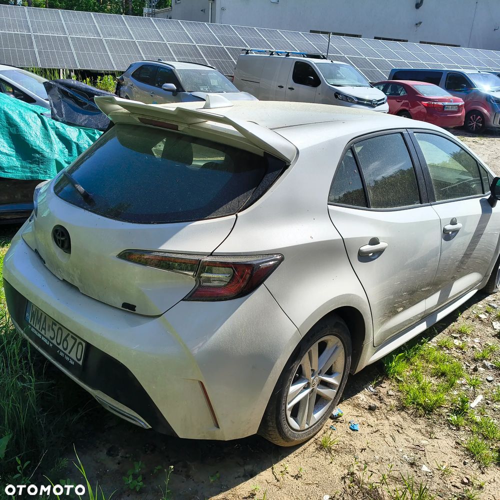 Toyota Corolla - 3