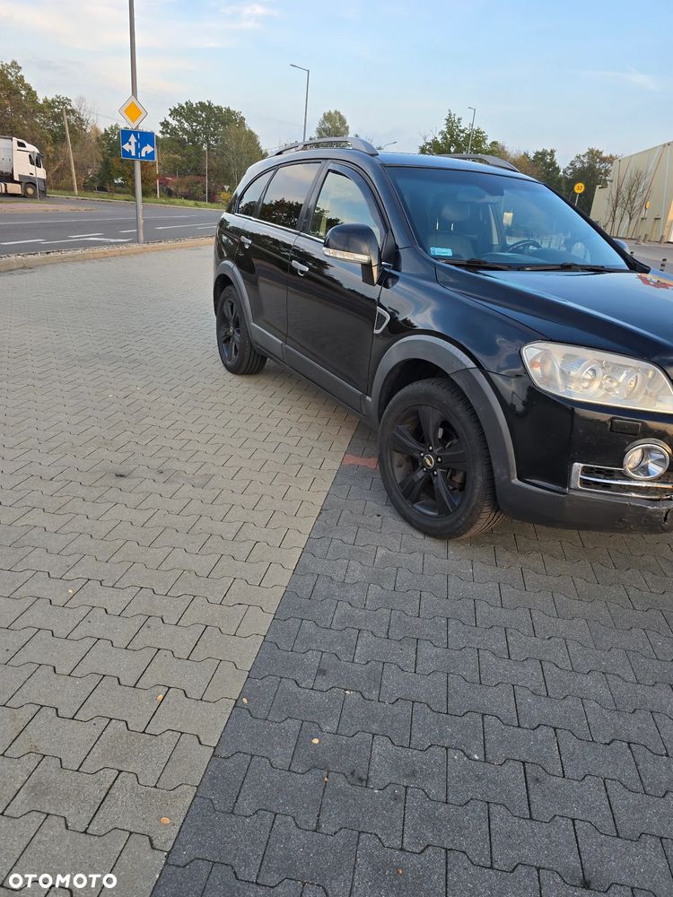 Chevrolet Captiva 2010 photo 2