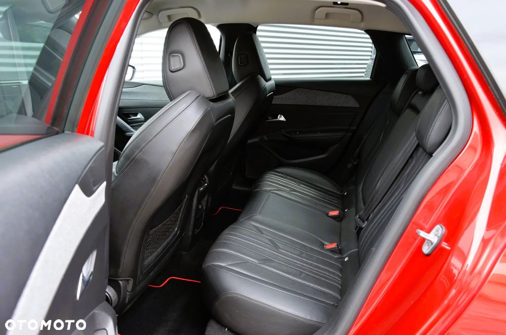Peugeot 308 180 e-EAT8 Allure Pack - 19