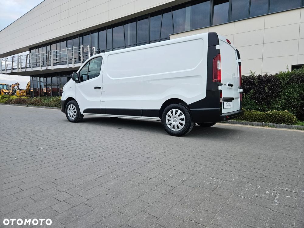 Renault Trafic - 16