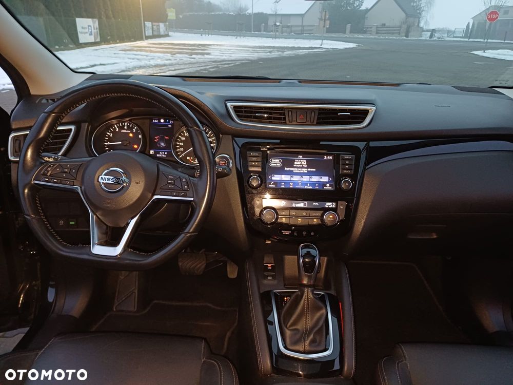 Nissan Qashqai 1.3 DIG-T N-Connecta DCT - 18