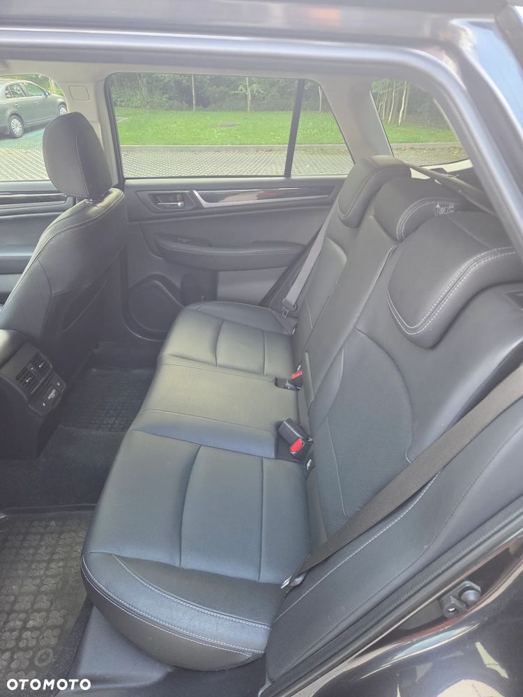Subaru Outback 2.5i Exclusive (EyeSight) Lineartronic - 12