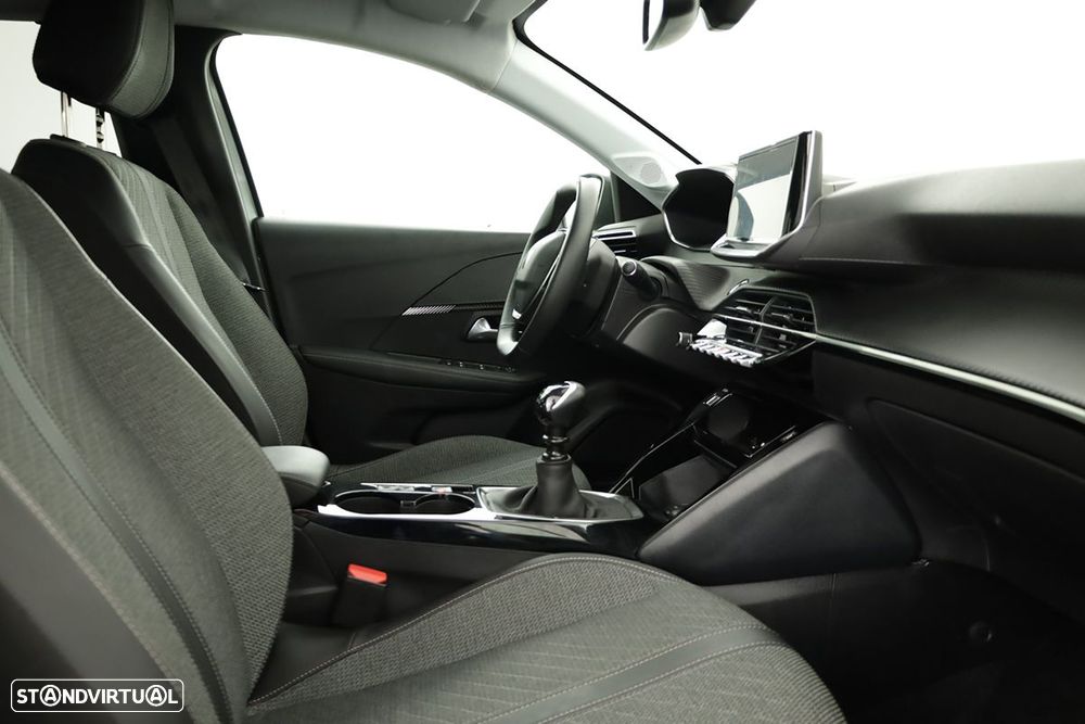 Peugeot 208 1.2 PureTech Allure - 21