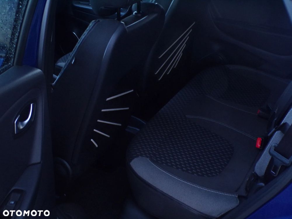 Renault Captur (ENERGY) TCe 90 BOSE EDITION - 22