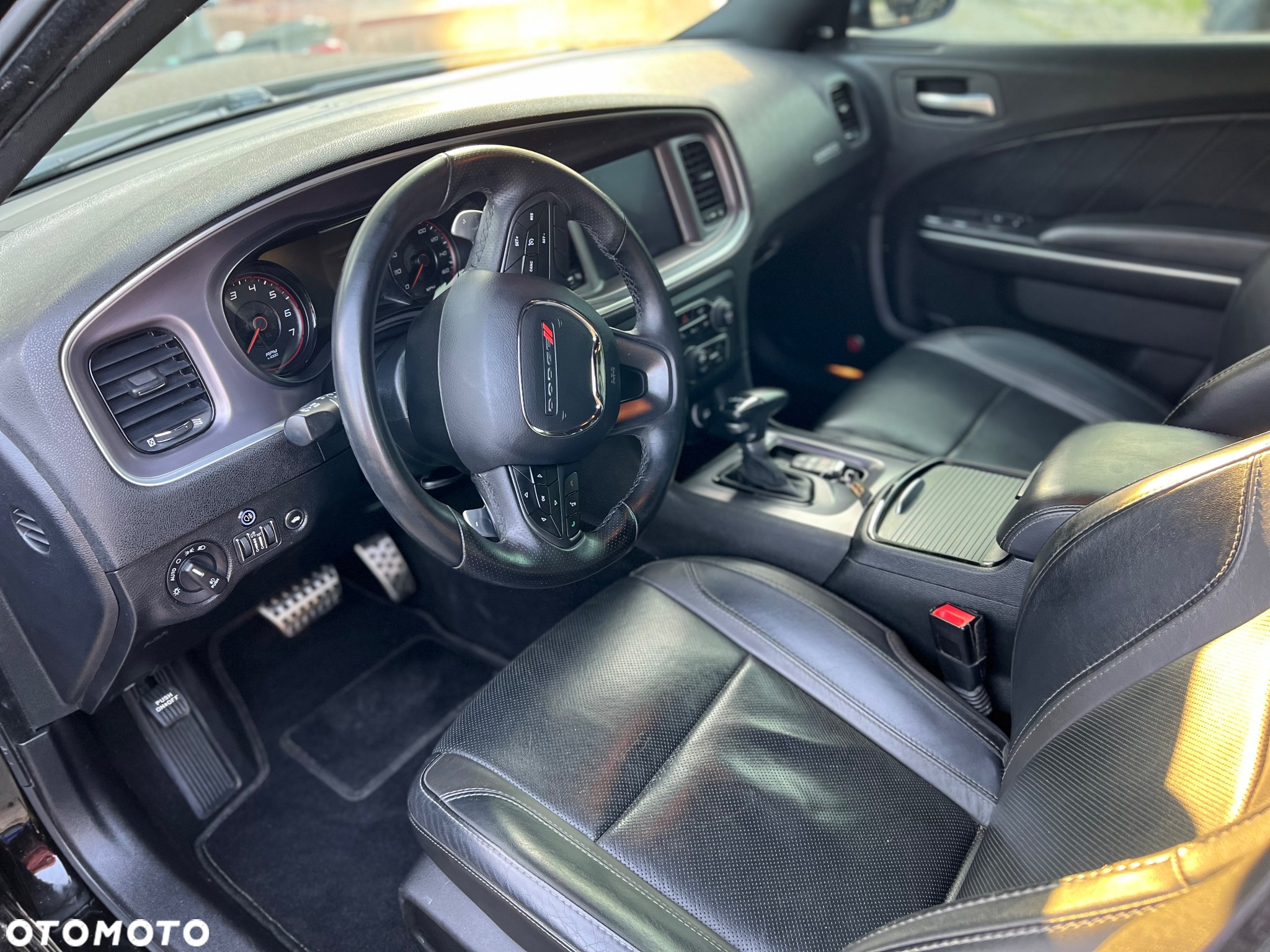 Dodge Charger 5.7 R/T - 11