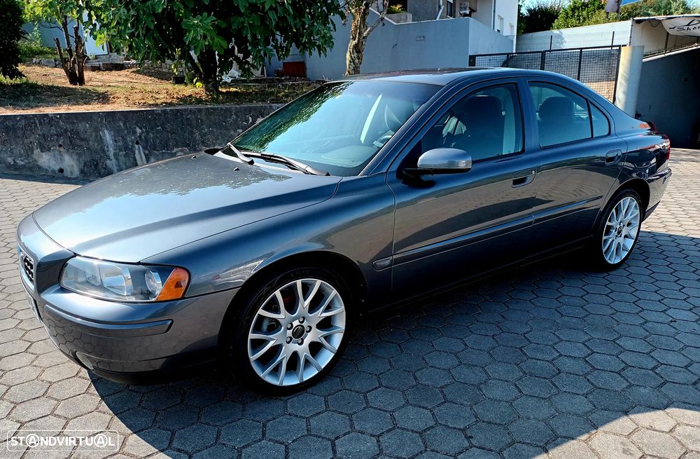 Volvo S60 2.4 D5 - 2