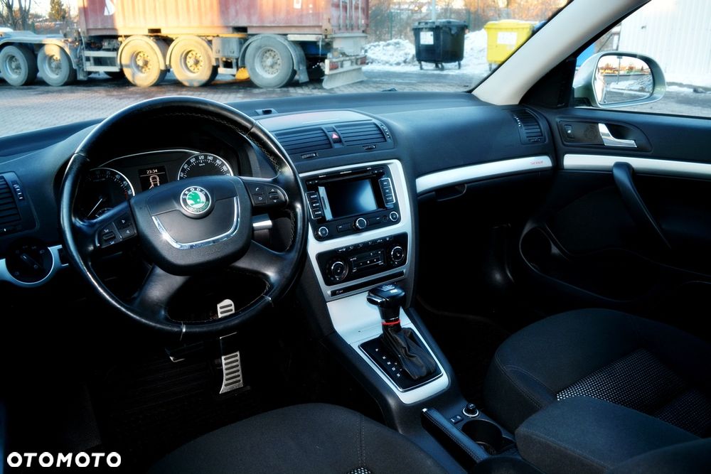 Skoda Octavia 2.0 TDI DPF 4x4 DSG Scout - 2