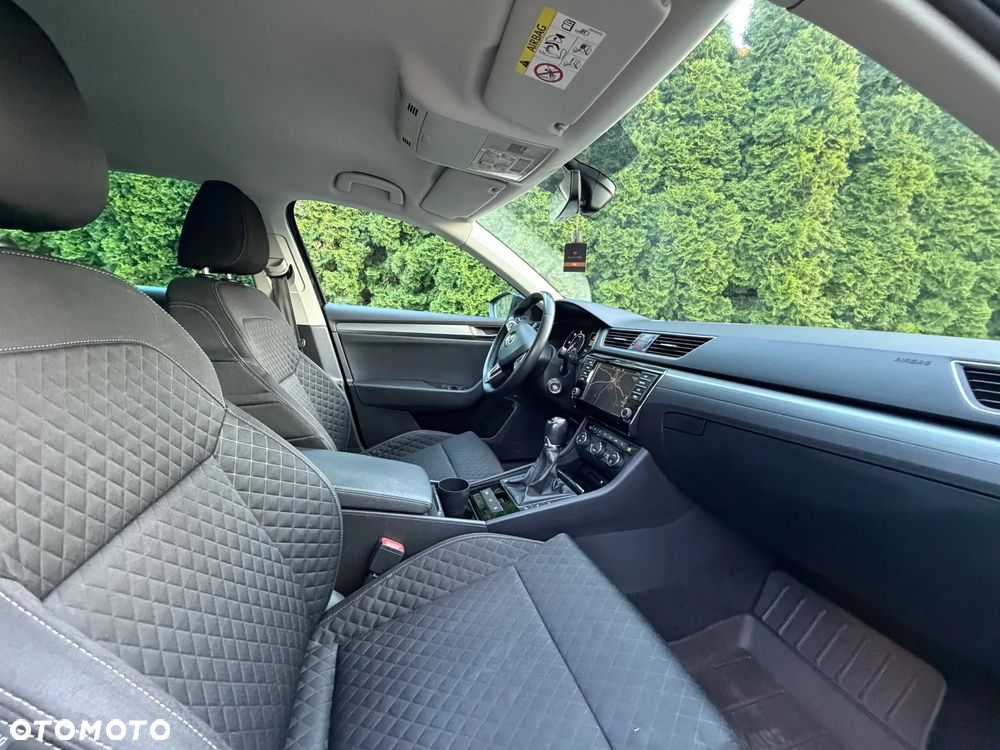 Skoda Superb 2.0 TDI Style - 13