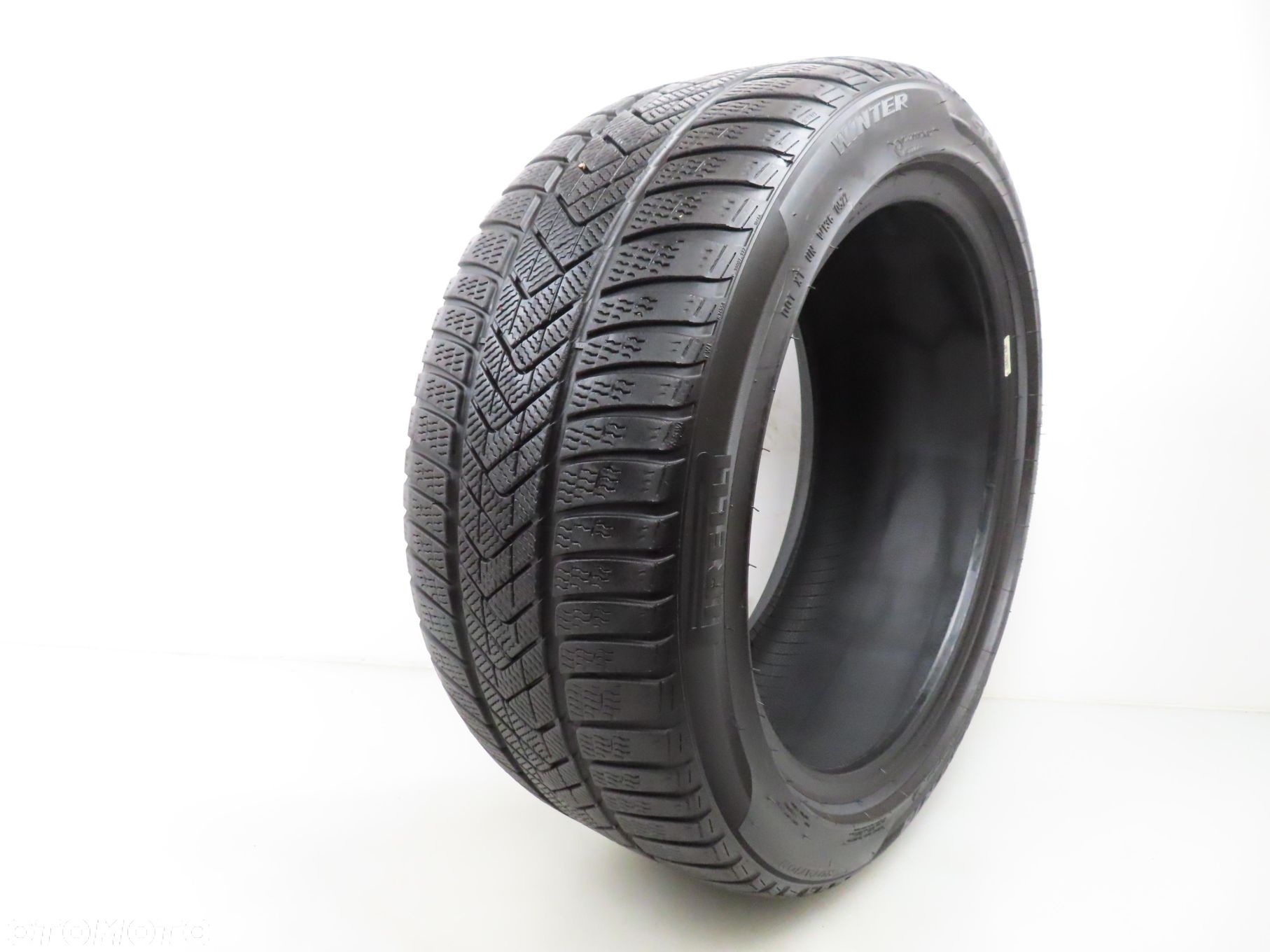 275/40R18 OPONA ZIMOWA Pirelli SottoZero 3 Winter 103V XL MO - 1