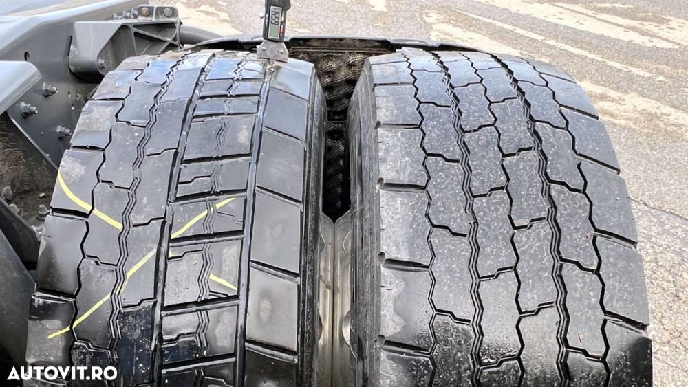 DAF XG+ 530 FT new model full leather - 13