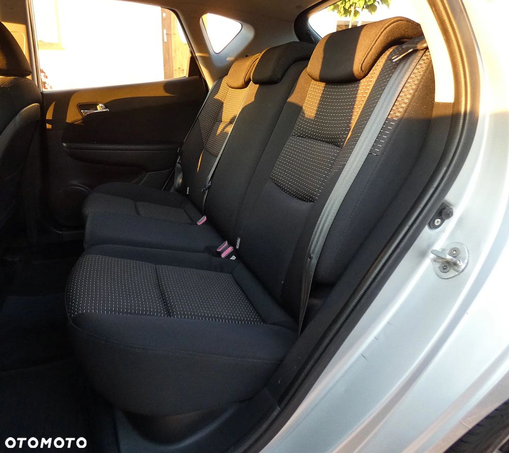 Hyundai i30 1.4 Comfort World Cup - 16