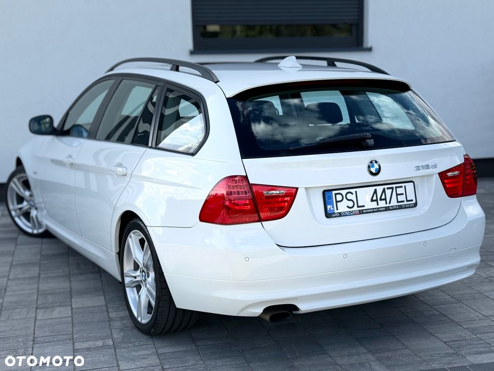 BMW Seria 3 318d DPF - 18