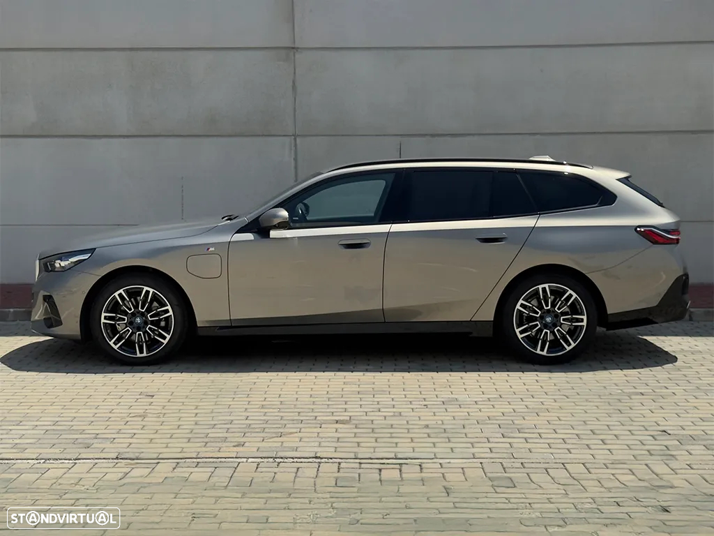 BMW 530 e Pack Desportivo M - 3