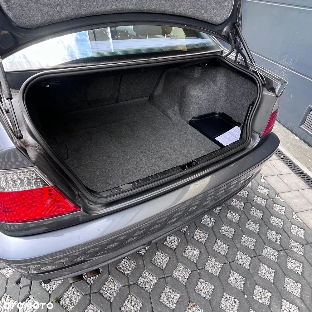BMW Seria 3 - 12