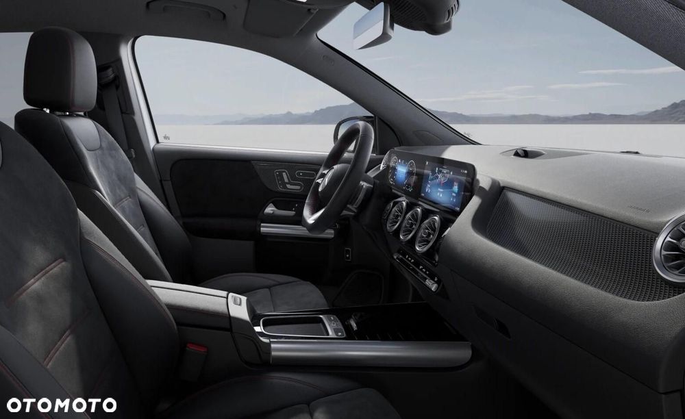 Mercedes-Benz GLA - 6