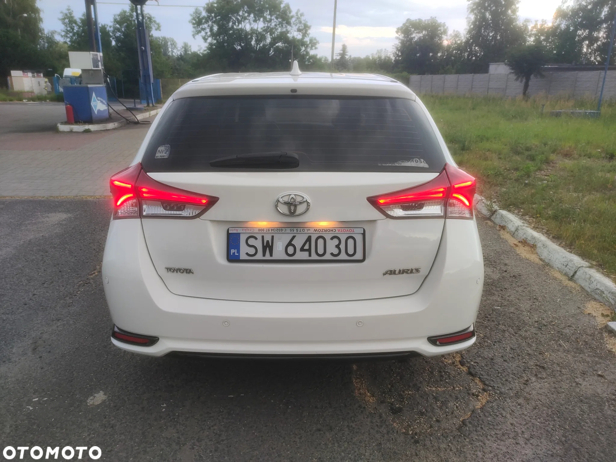 Toyota Auris 1.4 D-4D Active - 11