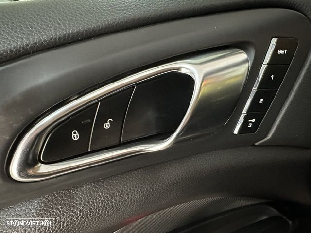 Porsche Cayenne S - 21