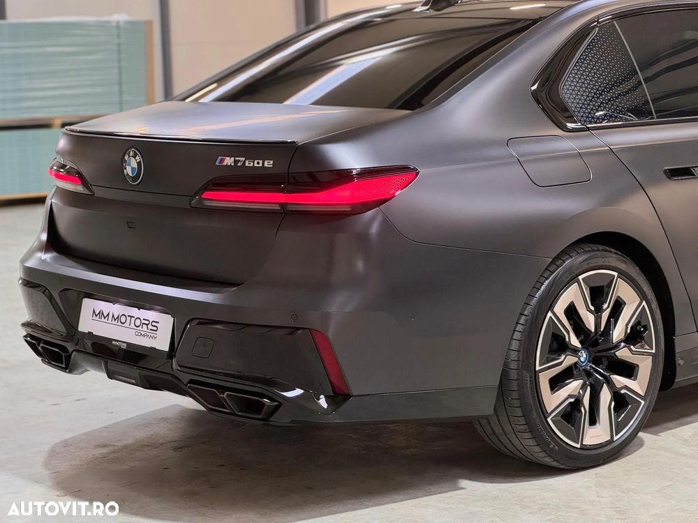 BMW M7 M760e xDrive AT PHEV - 15