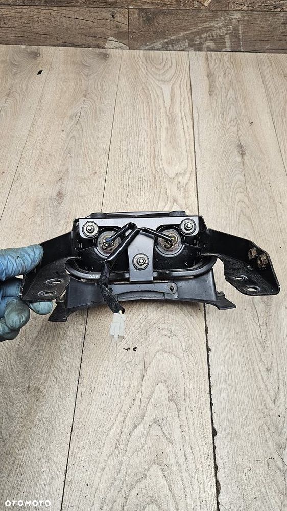 Lampa Tył Yamaha XJR 1200 / XJR 1300 - 9