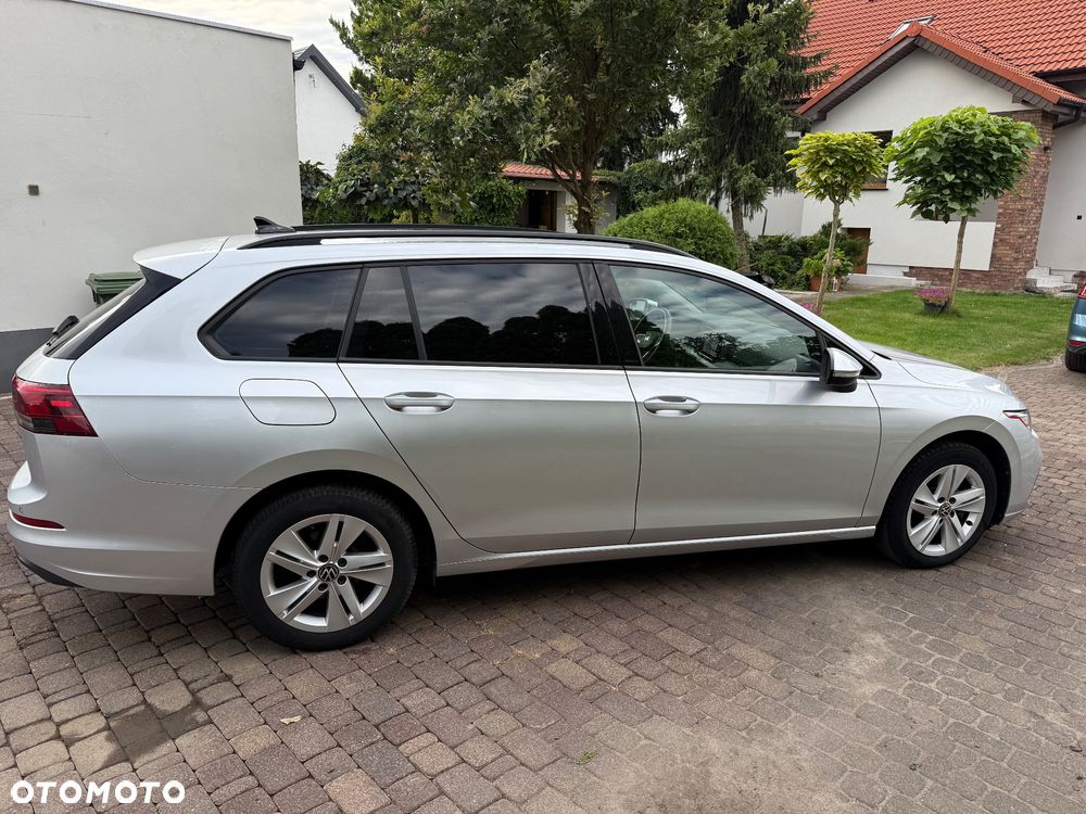 Volkswagen Golf - 2