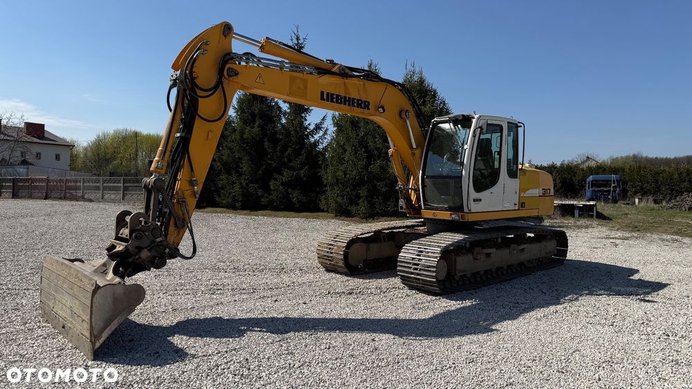 Liebherr R317 - 1