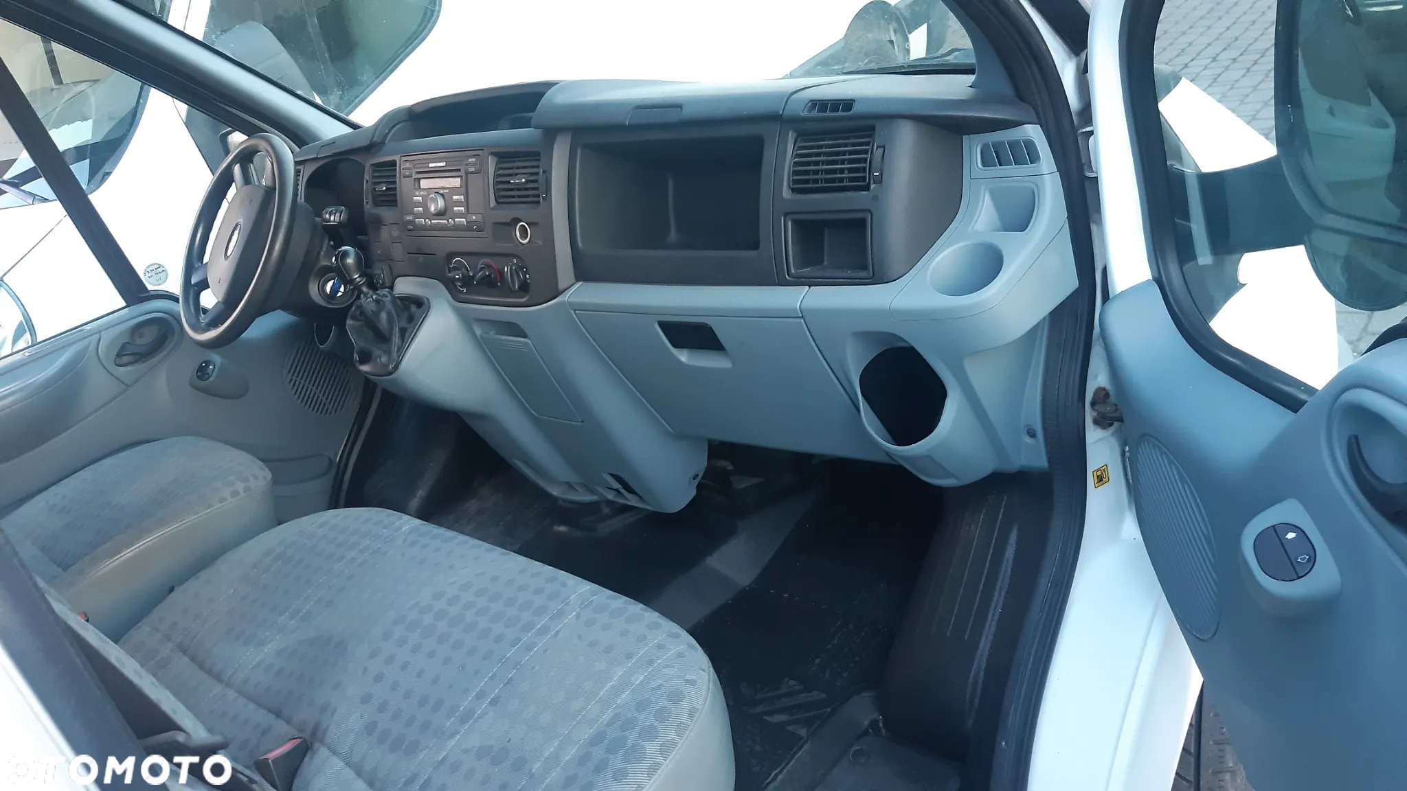 Ford Transit - 5
