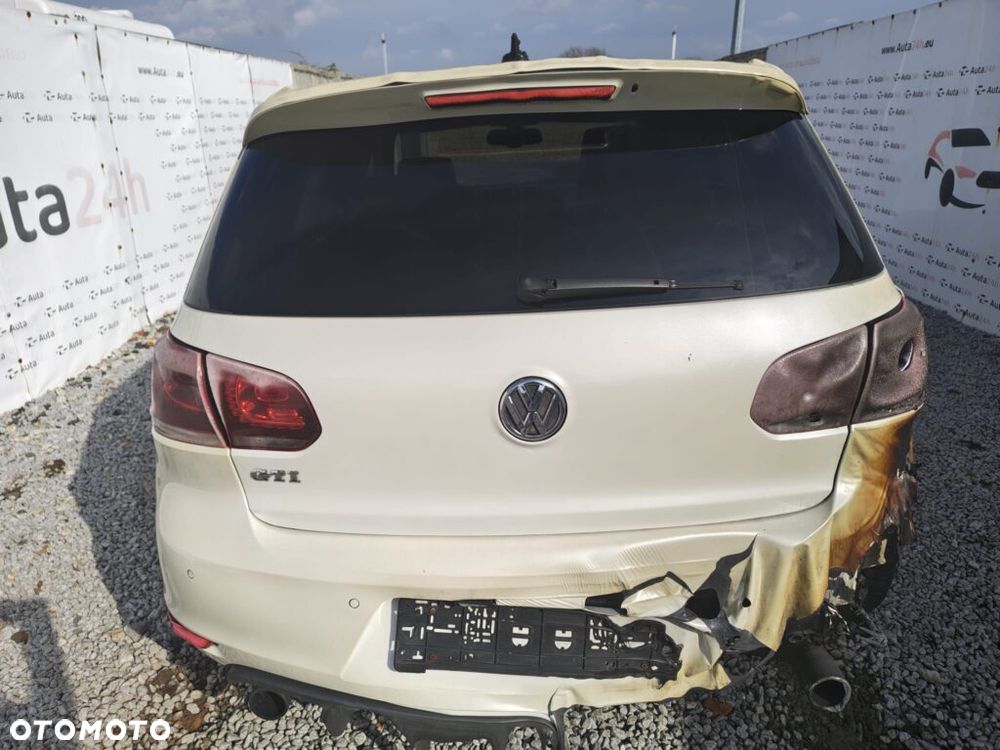 Volkswagen Golf 2.0 TSI GTI 35 - 2