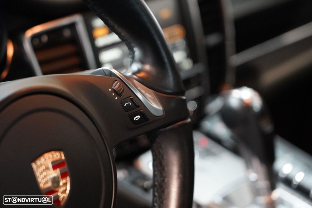 Porsche Panamera Edition - 11
