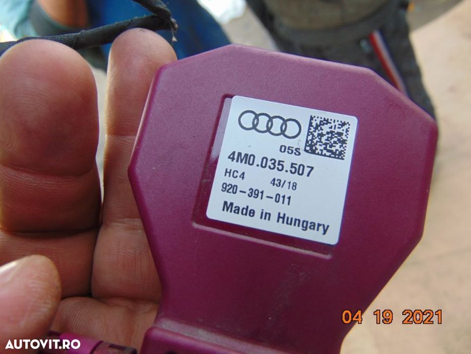Amplificator antena Audi a6 4K C8 Audi a4 B9 Audi a5 Q7 antena gsm tel - 1