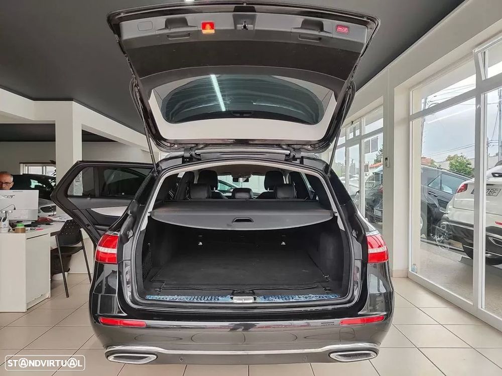 Mercedes-Benz E 220 d 4Matic 9G-TRONIC Avantgarde - 16