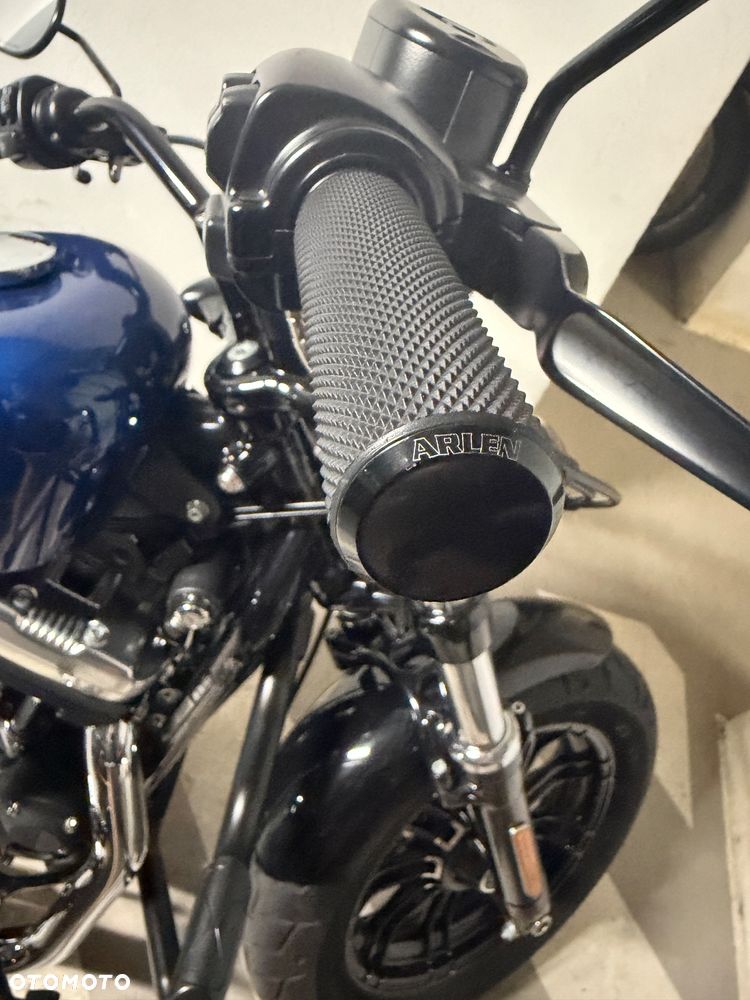 Harley-Davidson Sportster Forty-Eight - 13