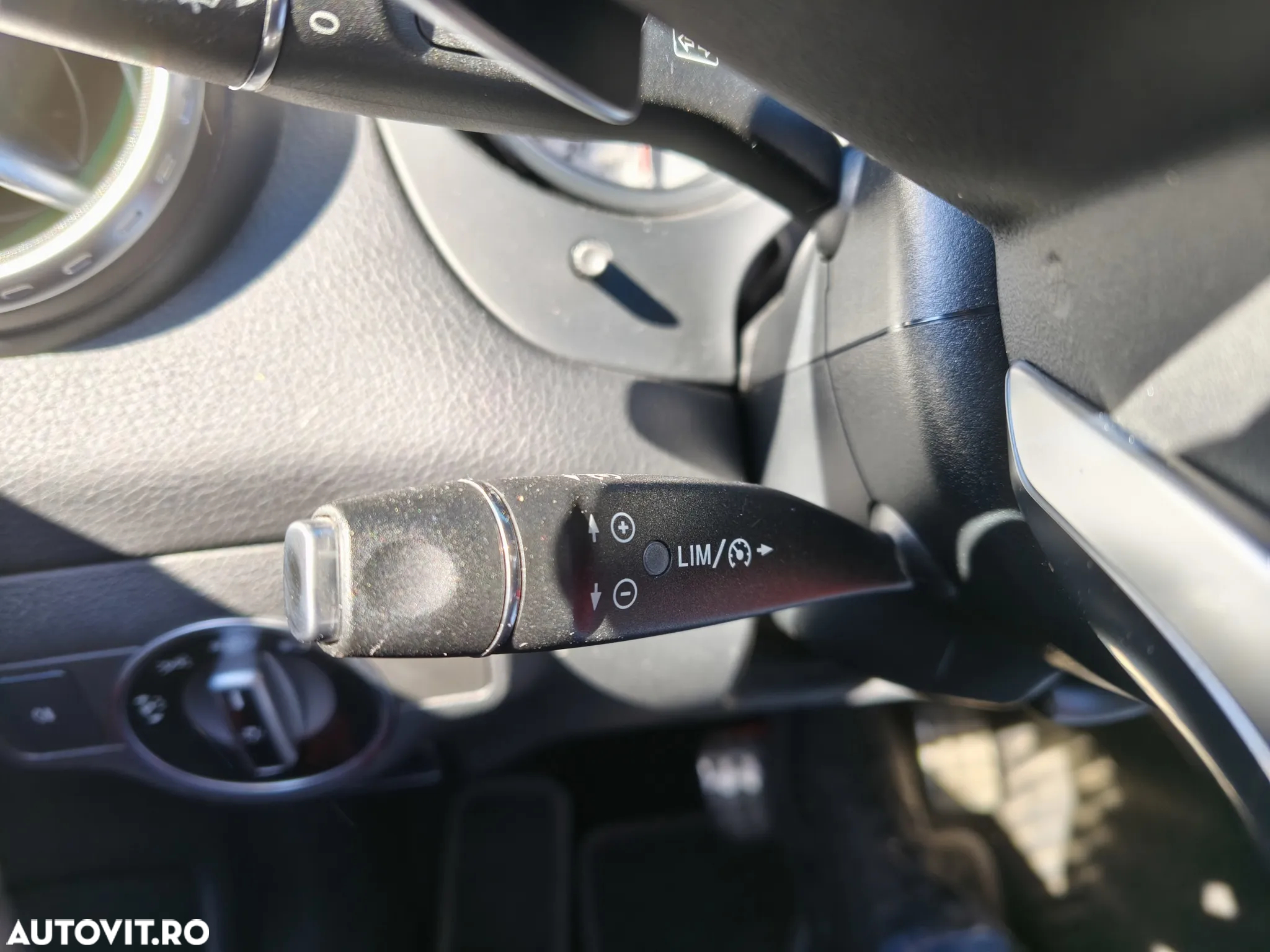 Mercedes-Benz GLA 220 d 4Matic 7G-DCT AMG Line - 25