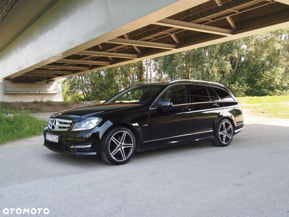 Mercedes-Benz Klasa C 220 CDI DPF (BlueEFFICIENCY) 7G-TRONIC Avantgarde - 19