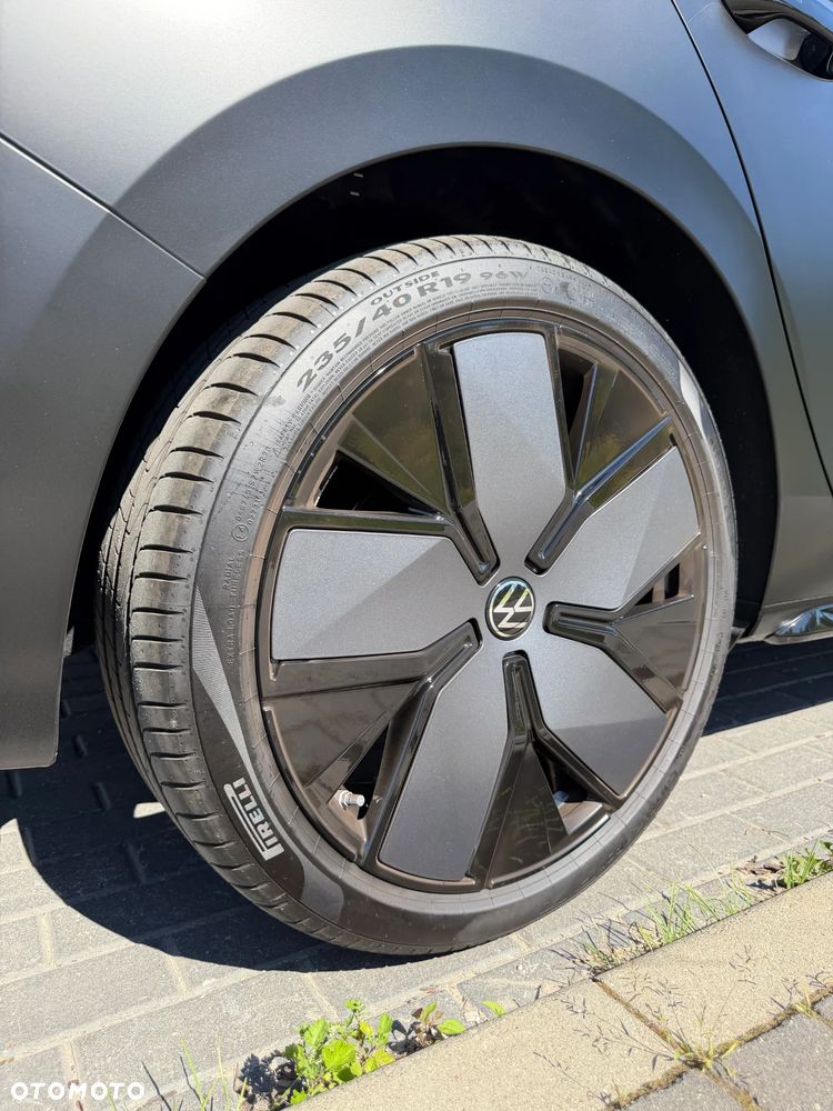 Volkswagen Passat - 7