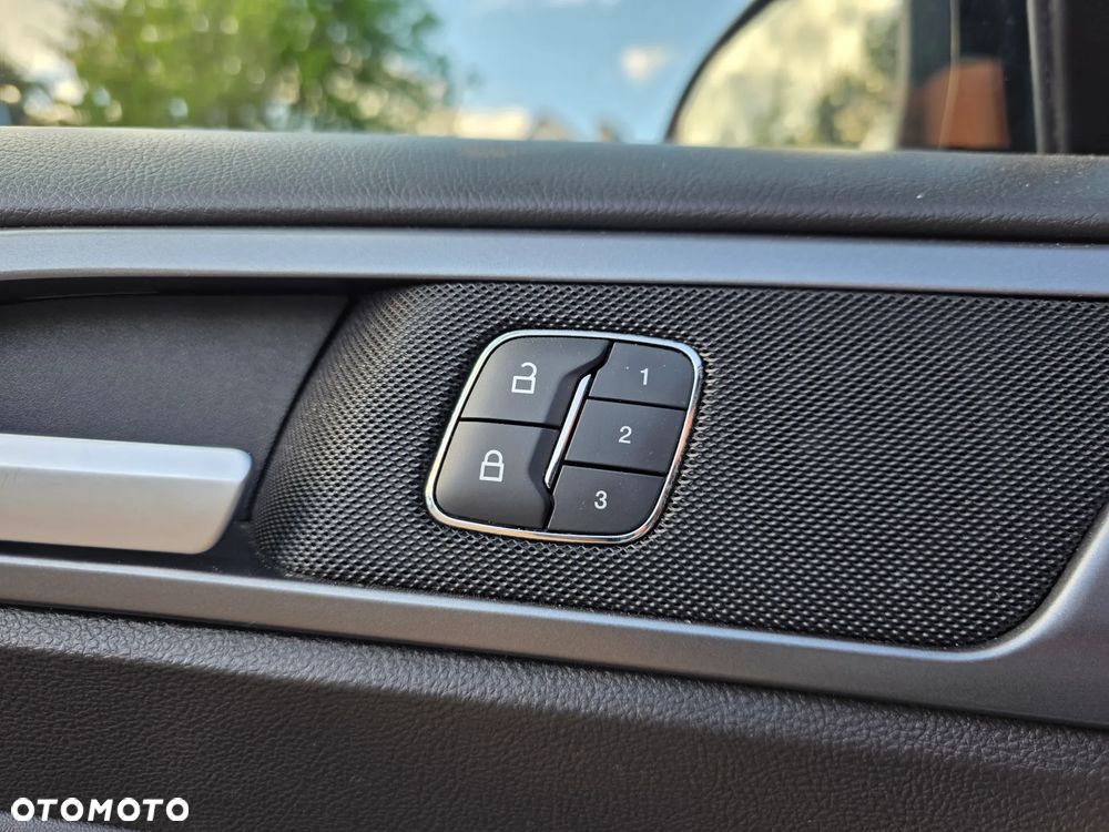 Ford Mondeo 2.0 TDCi ST-Line PowerShift - 12