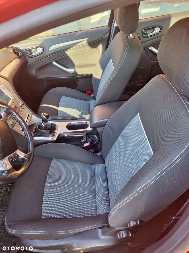 Ford Mondeo - 6
