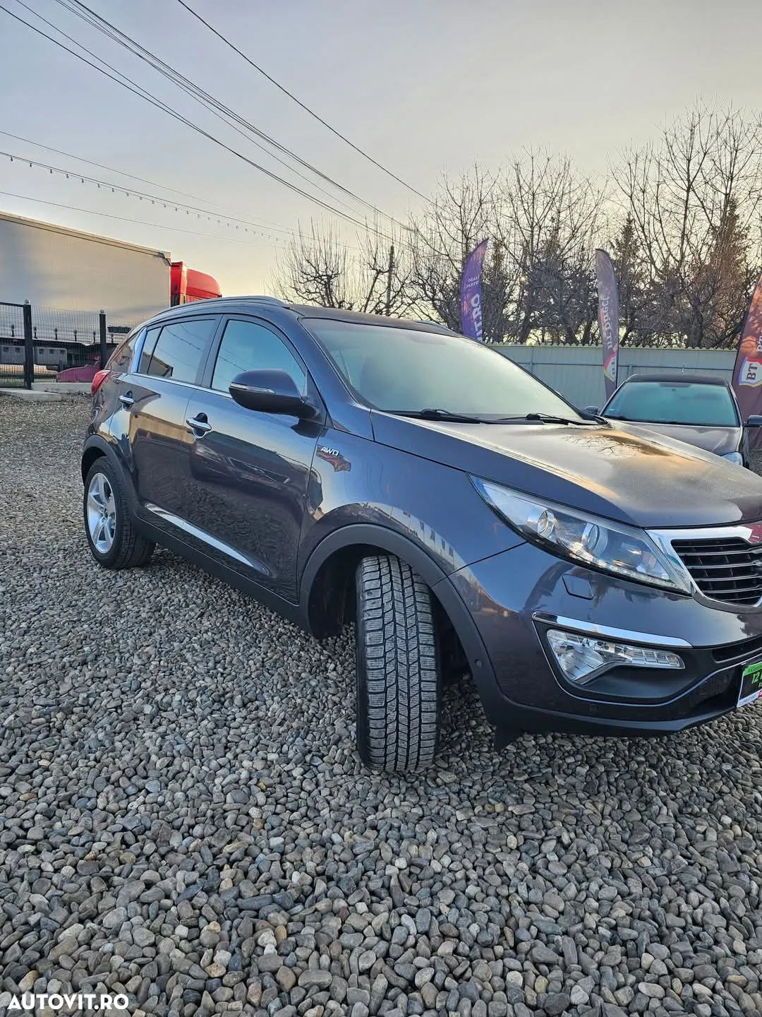 Kia Sportage 2.0 CRDI 4WD Fifa World Cup Edition - 6